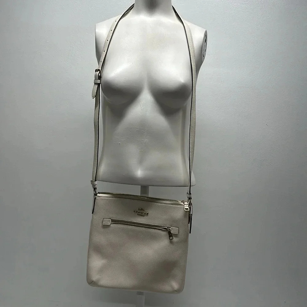 Coach Rowan File Purse Crossbody Adjustable Bag Cream Ivory Chalk Canvas Gold